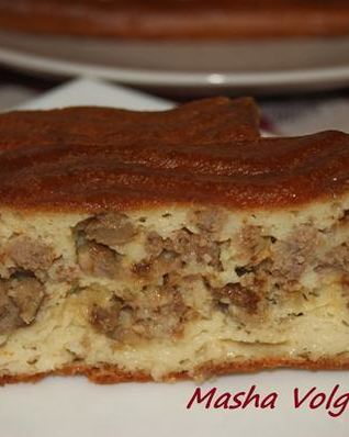 Заливной кекс с фаршем и грибами