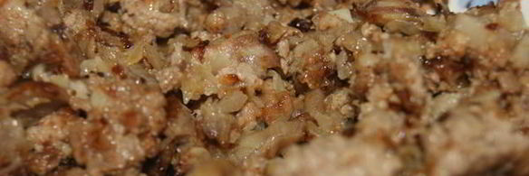 заливной кекс с фаршем и грибами