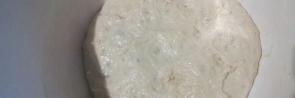 белый хлеб с камамбером