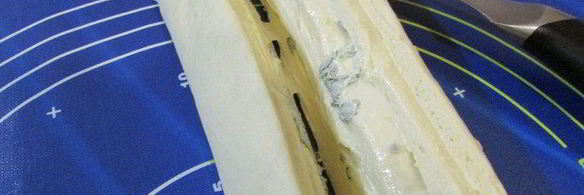 чесночный хлеб с шалфеем