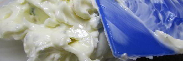 чесночный хлеб с шалфеем