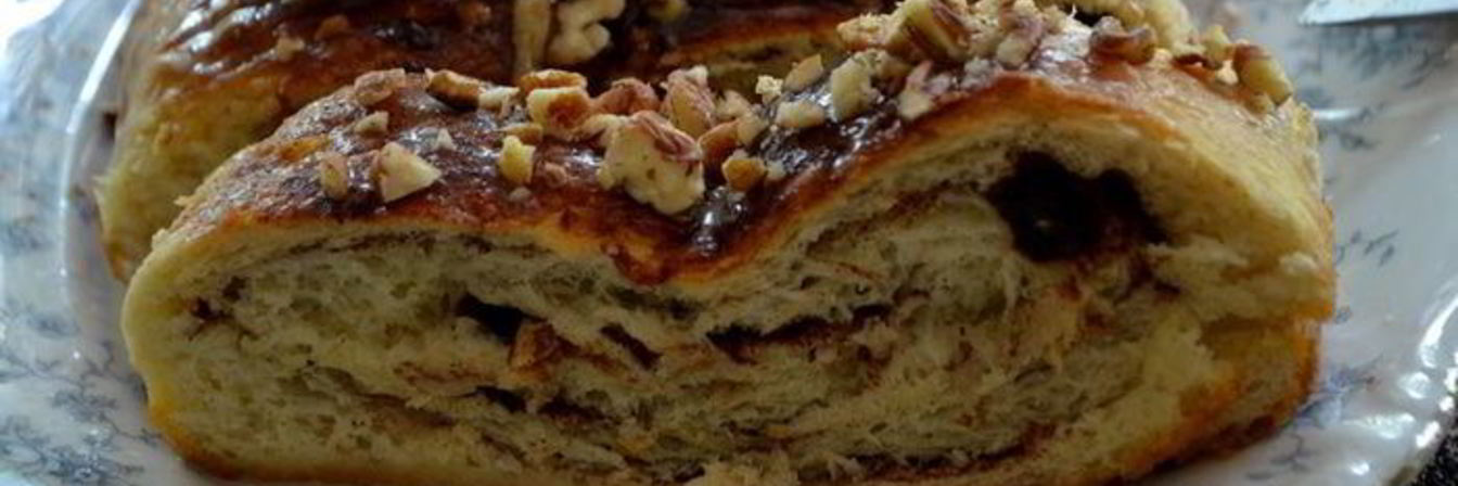 Домашний хлеб с корицей