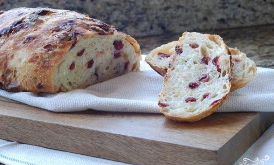 Рецепт дрожжевого хлеба с клюквой