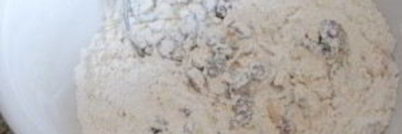 дрожжевой хлеб с клюквой