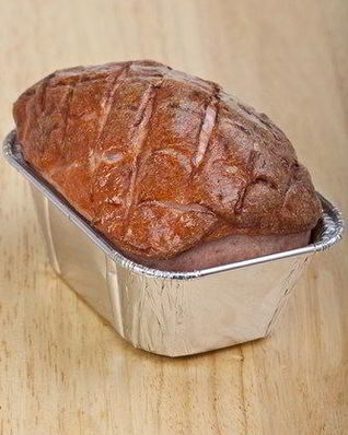 Французский мясной хлеб с черносливом и фисташками