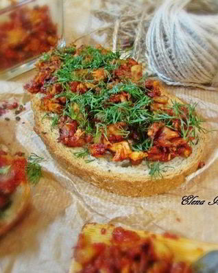 Хеннеброд — хлеб с курицей