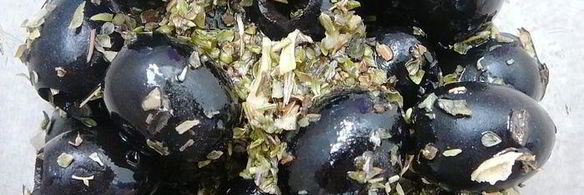 хлеб с маслинами