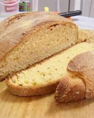 Кукурузный хлеб по-португальски