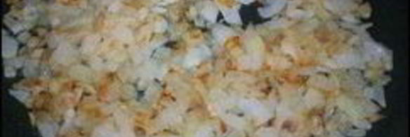 луковый белый хлеб в хлебопечке