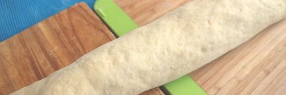 сдобный хлеб с сухофруктами