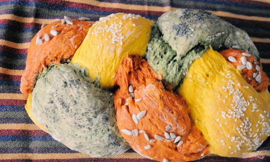 Рецепт трехцветного хлеба с натуральными красителями