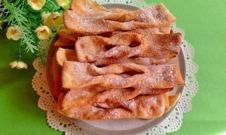 Рецепт хрустящего домашнего хвороста на водке