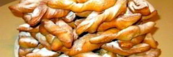 хворост тонкий хрустящий на кефире