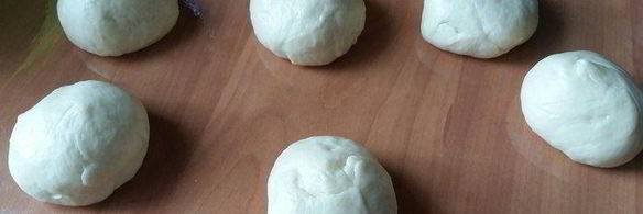 конвертики с перепелиным яйцом и зеленью