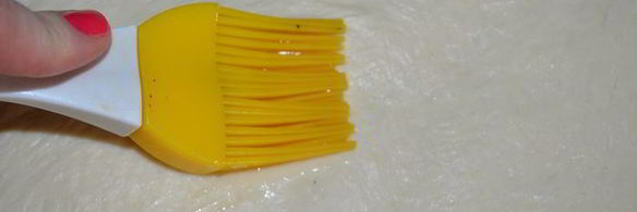 ароматная фокачча с помидорками черри и чесночным маслом