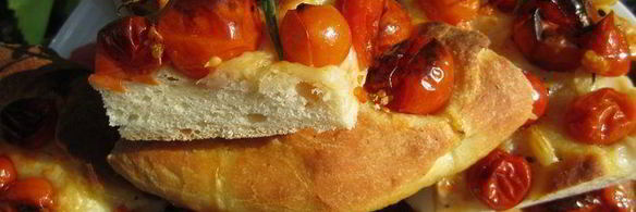 фокачча на картофельном тесте с черри