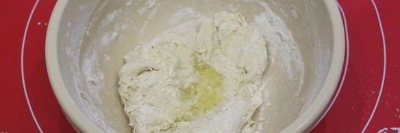 фокачча с тимьяном и анчоусами