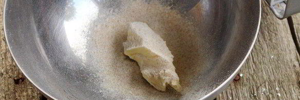 хлебные лепешки с горчичным маслом