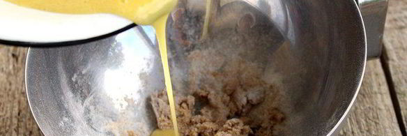 хлебные лепешки с горчичным маслом