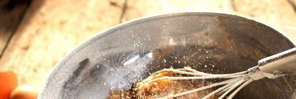 хлебные лепешки с горчичным маслом