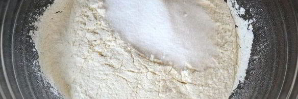 клубничная фокачча