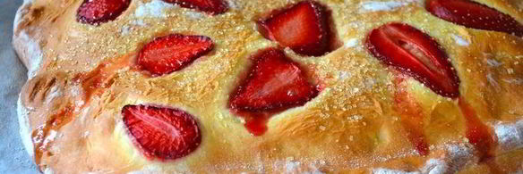 клубничная фокачча