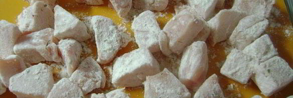 курица с маисовой лепешкой