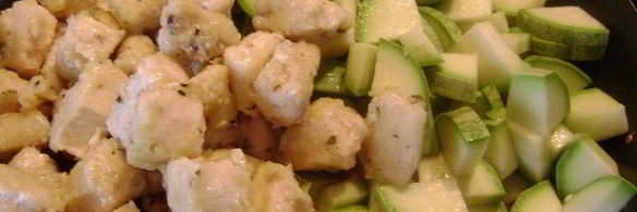 курица с маисовой лепешкой