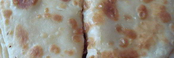 кыстымбы — лепешки с картофельным пюре