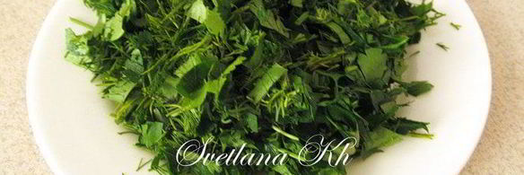 лавашевые лепешки из цельнозерновой муки с брынзой и зеленью