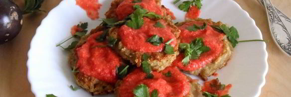 лепешки из баклажана с оригинальным соусом