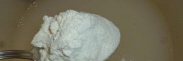 лепешки из дрожжевого теста на сковороде