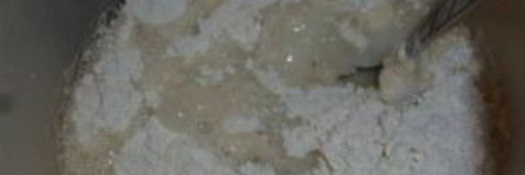 лепешки из дрожжевого теста на сковороде