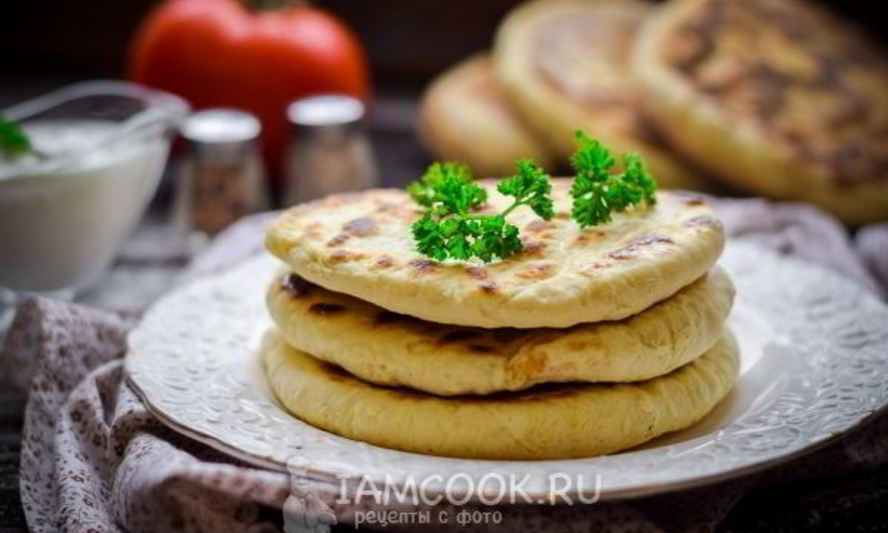 Рецепт лепешек с адыгейским сыром на сковороде