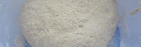 лепешки с горохово-чесночной начинкой