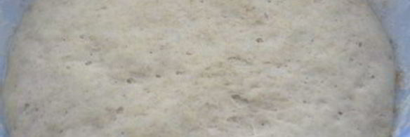 лепешки с горохово-чесночной начинкой