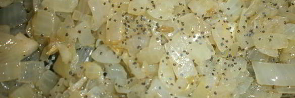 лепешки с луком и маком