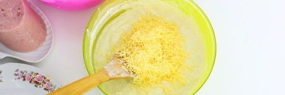 лепешки с сыром и ветчиной на сковороде