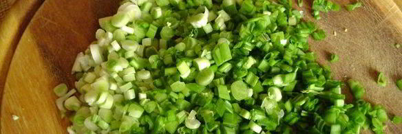 лепешки с зеленым луком