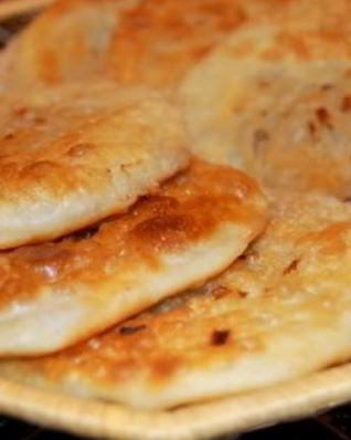 Луковая лепешка