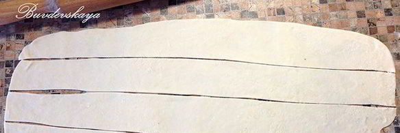 спиралевидные лепешки с творогом и сыром