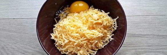 сырные лепешки на кефире на сковороде