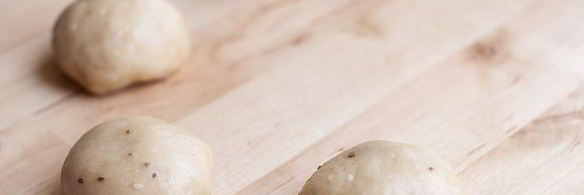 торта де асьетас, сладкие хрустящие лепешки