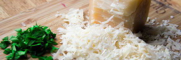 тортильи с острой курицей, овощами и сыром джюгас