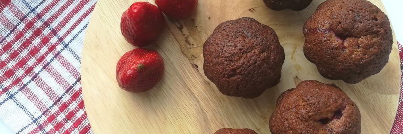 Бананово-клубничные маффины