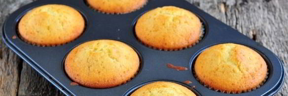 маффины с изюмом