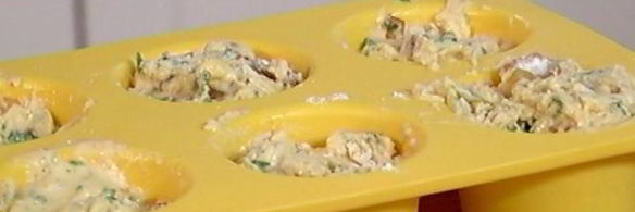 маффины с хрустящим беконом и луком