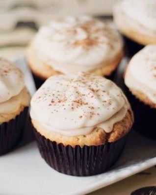 Маффины с корицей и кофейной глазурью