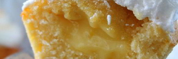 маффины с лимонным курдом и меренгой