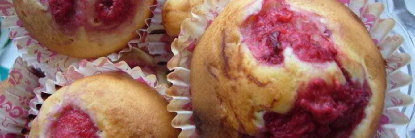 Маффины с малиной